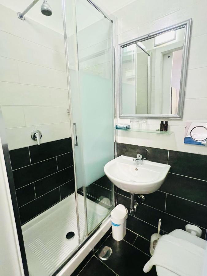 Hotel Pisa Róma Kültér fotó