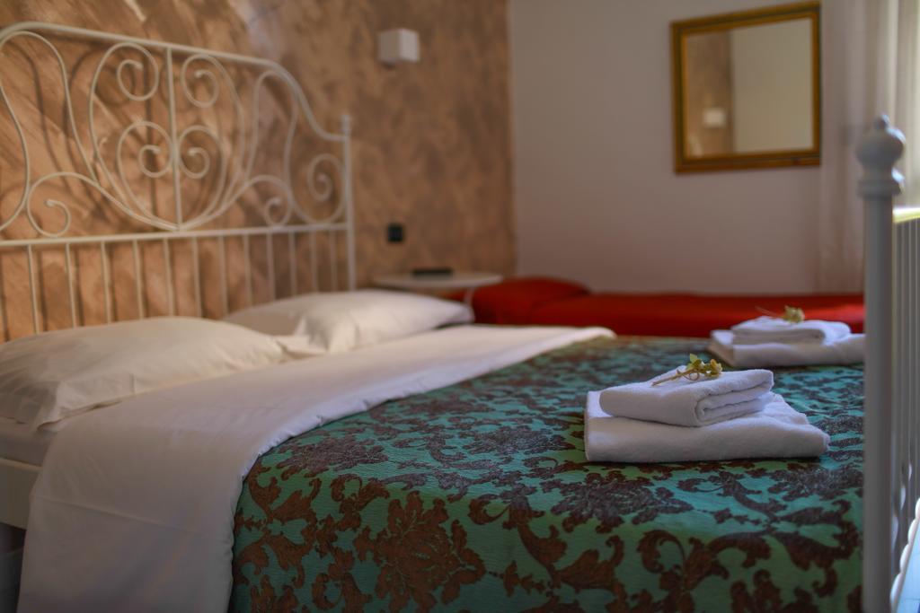 Hotel Pisa Róma Kültér fotó