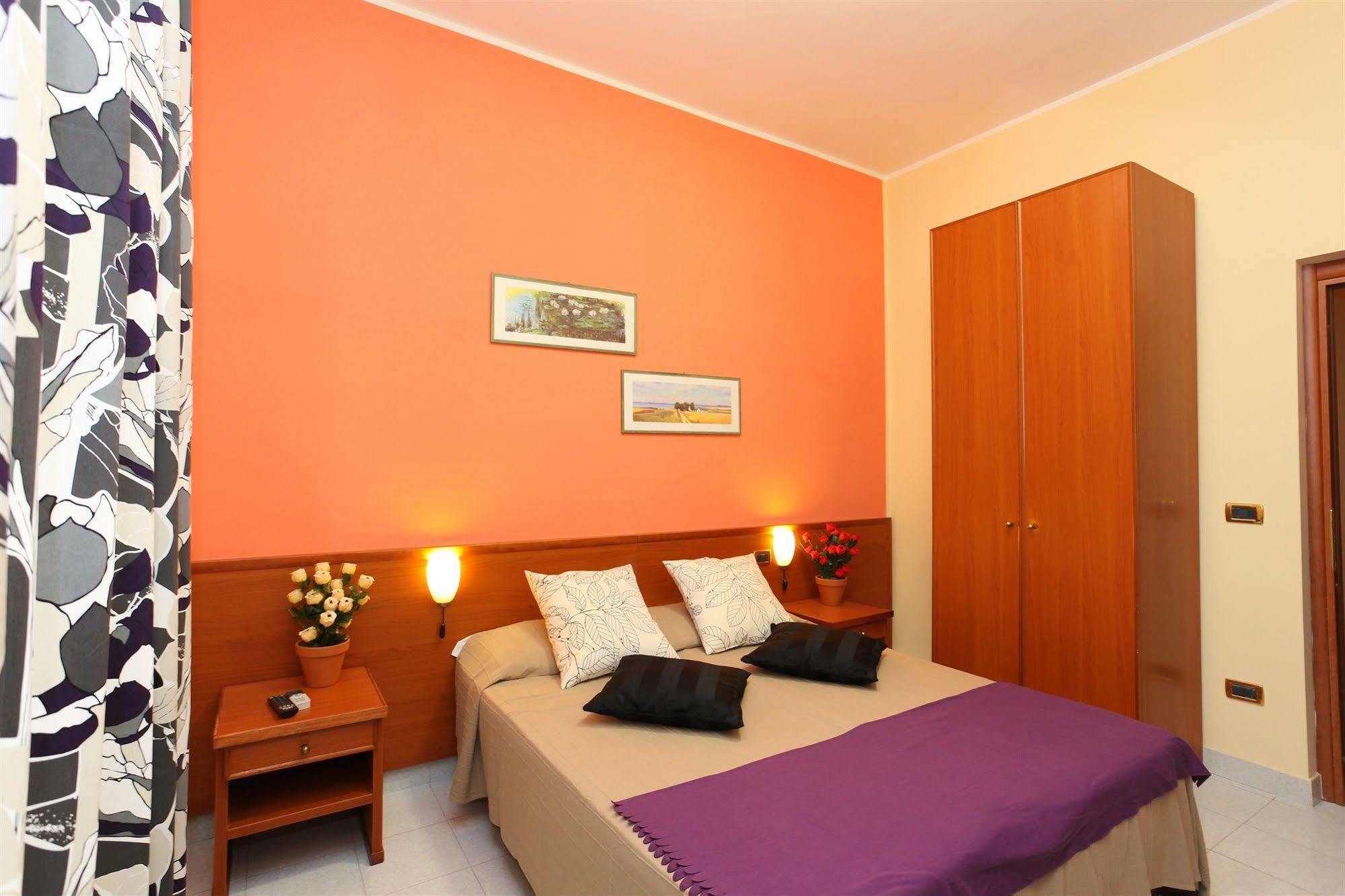 Hotel Pisa Róma Kültér fotó